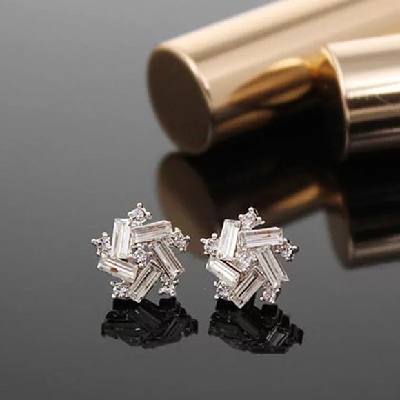 Jewelry - New Baguette 925 sterling silver diamond studs